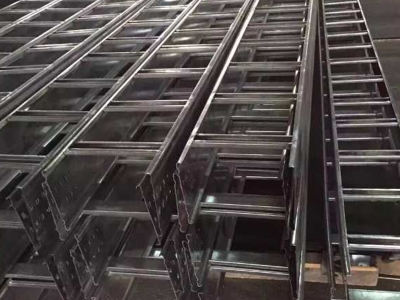 梯級式橋架案例003